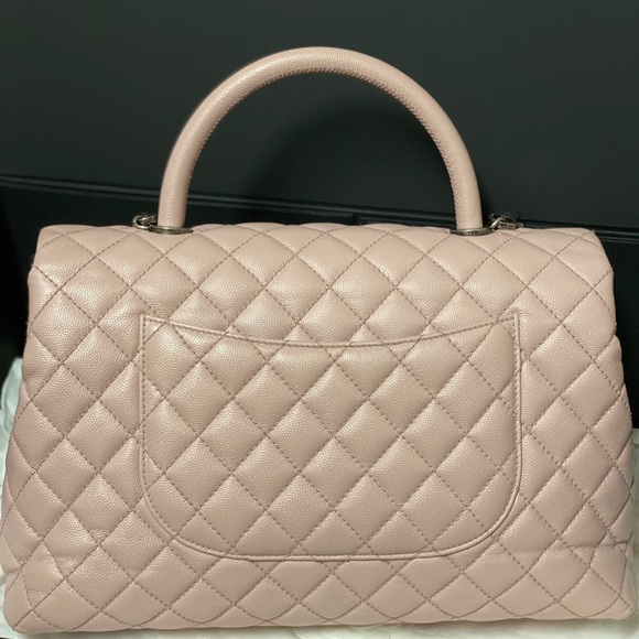 Just Sharing Chanel Caviar Quilted With Top Handle - Picture 12 of 14